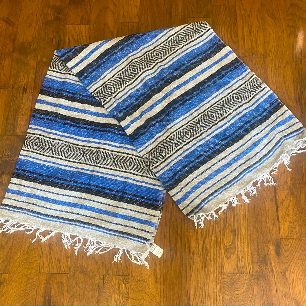NWOT Royal Blue and Grey Mexican Blanket